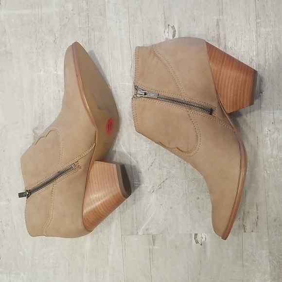 💕FRYE💕 Rory Bootie Ash Cowboy Ankle Western Boots Pointed Toe Leather 10 NWOT - Picture 9 of 16